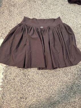 ALO Yoga Brown Pleated Skater Skirt